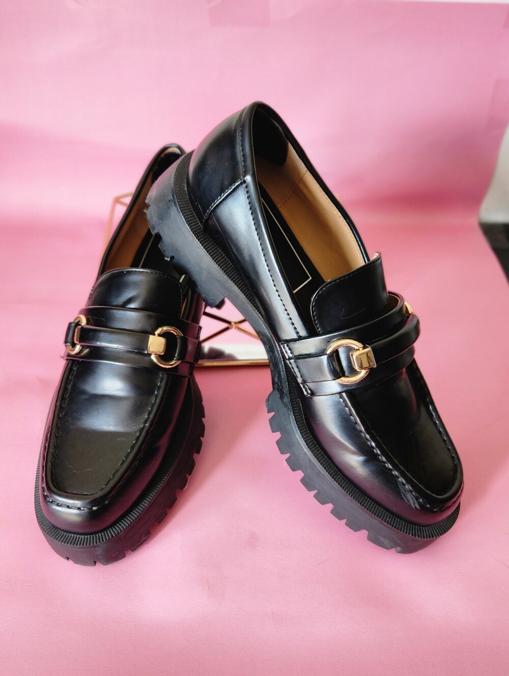 Black Chunky Platform Loafers Gold Buckle Zara Size 10/41Lug Preppy Y2K Trendy